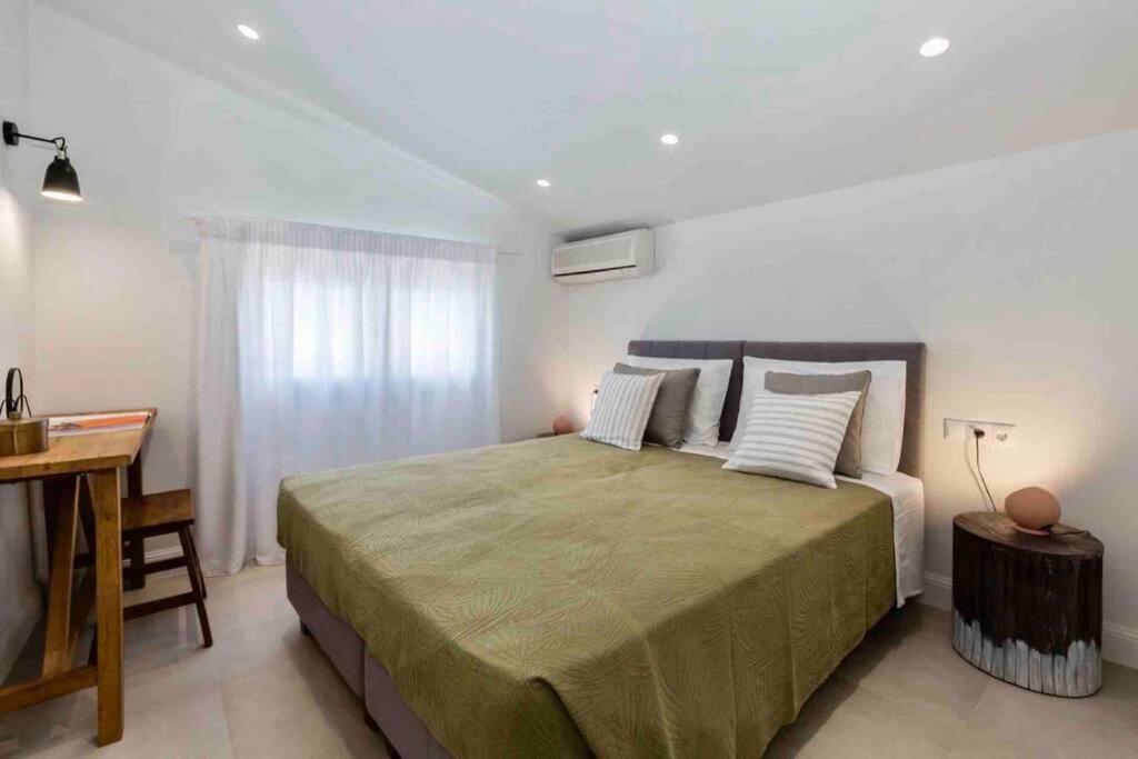 Anaera Villa Pelekas Exterior photo